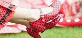 La-Senorita-Flamenco-Shoes-Red-Black-0-1