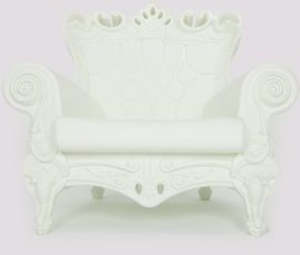 Little-Queen-of-Love-Throne-Armchair-Pure-White-0