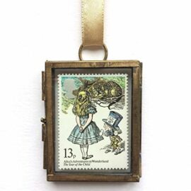 Alice-in-Wonderland-Vintage-Postage-Stamp-Hanging-Miniature-Frame-Keepsake-Gift-0